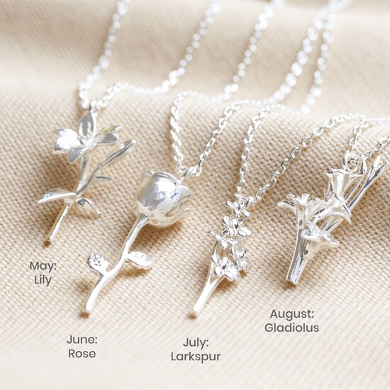 August Gladiolus Birthflower necklace in Silver