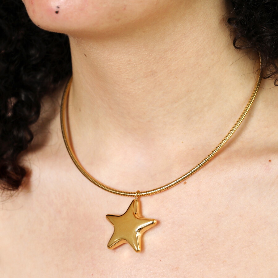 Stainless Steel Chunky Star Choker Necklace in Gold