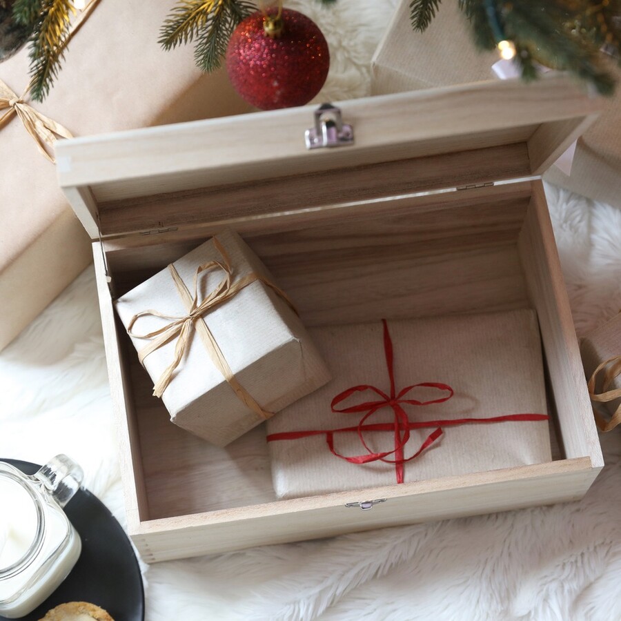 Personalised Wreath Wooden Christmas Hamper Box is Great for Gifting to Children or Adults