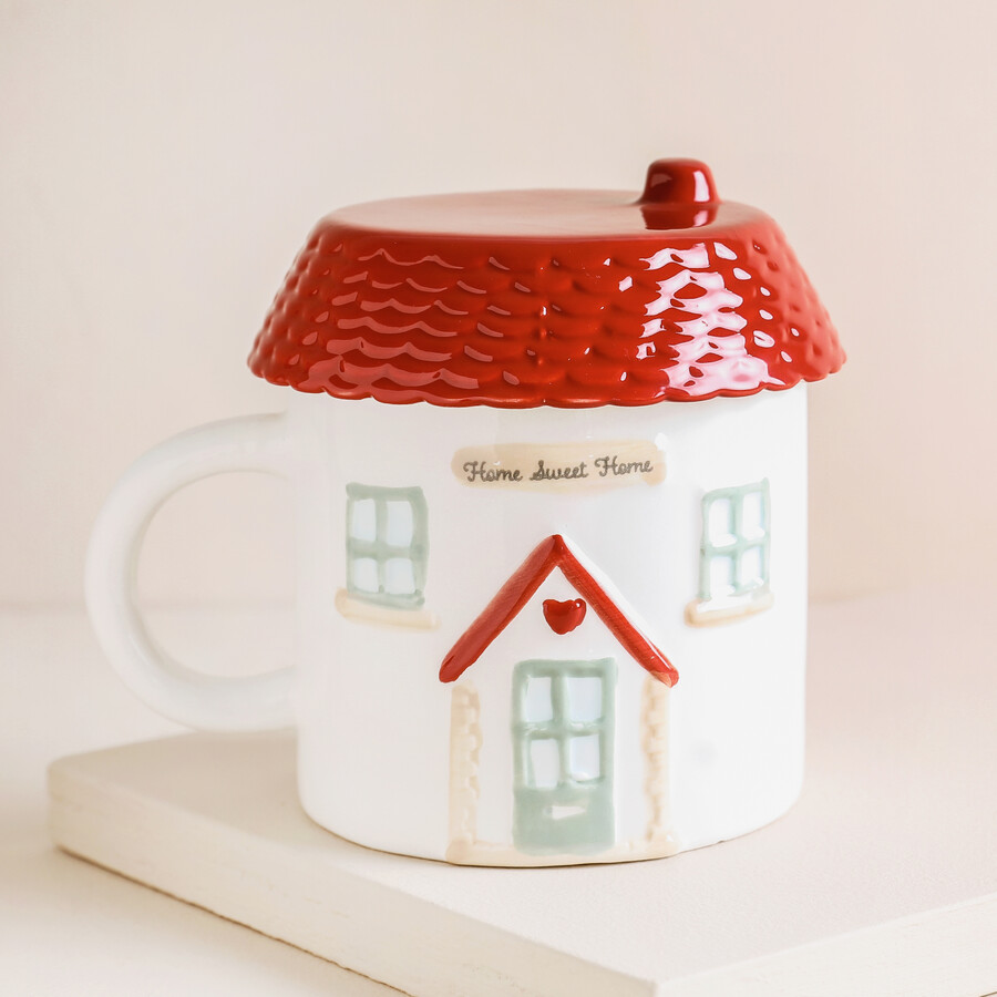 Sass & Belle House Shaped Mug with Lid