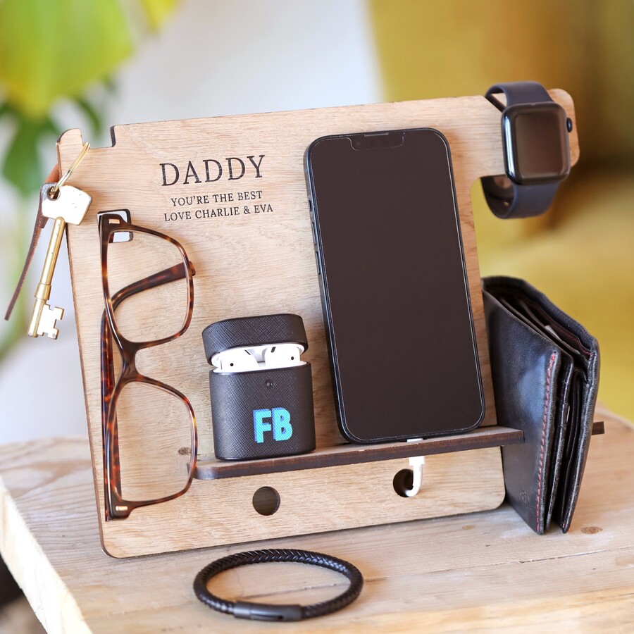 A Wooden Phone Stand is Perfect for Tech Savvy New Daddies to Help Them Stay Organised in the Newborn Days