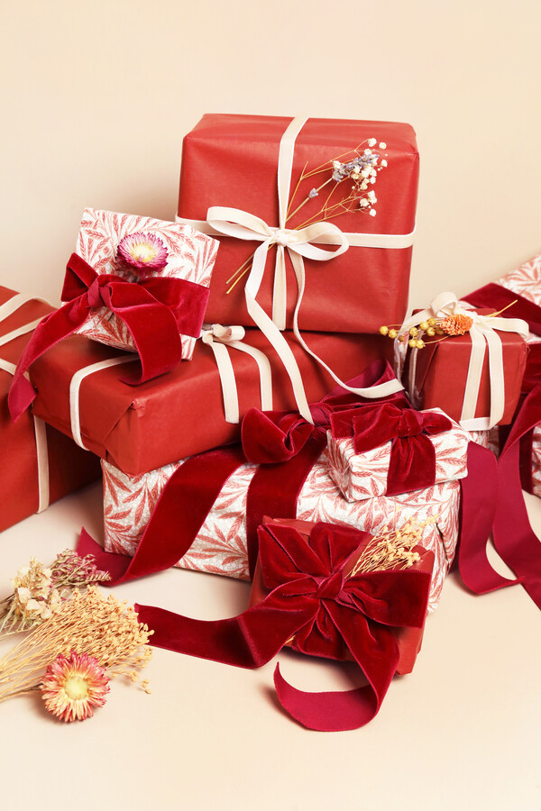 Elevate Your Gift by Opting for Gift Wrap