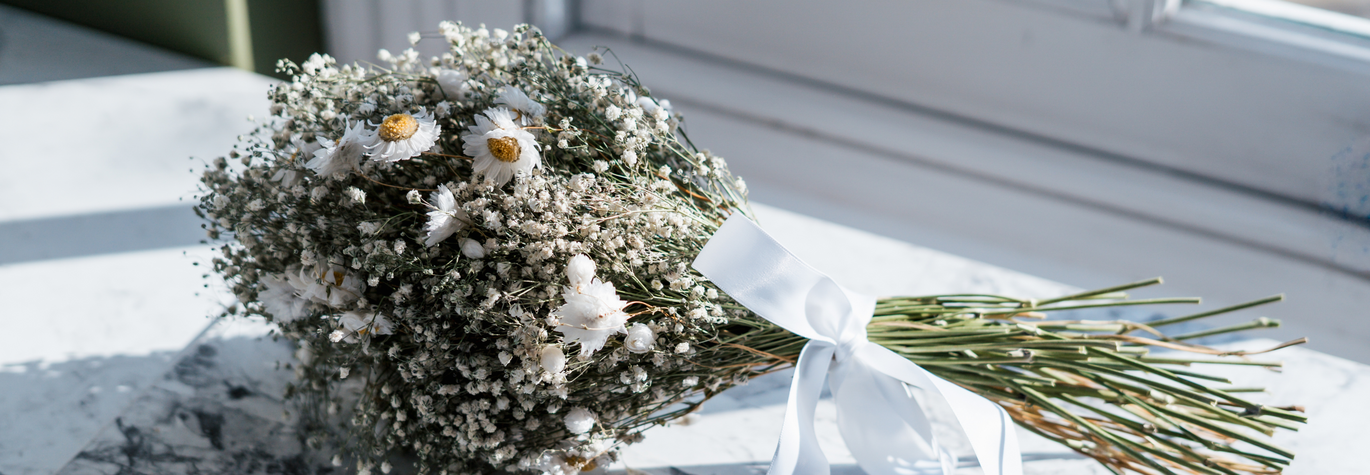 Explore Our Wedding Dried Flowers Edit for Cheap Floral Bouquets for Your Wedding Day