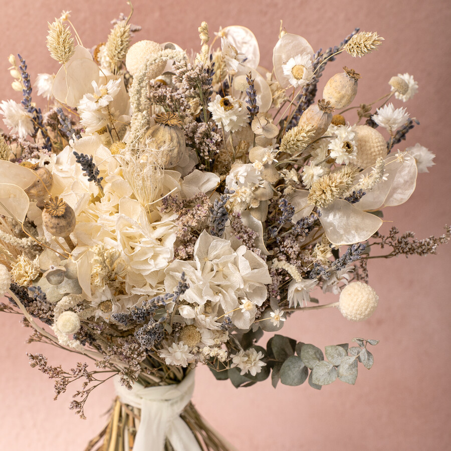 Our Bespoke Dried Flower Arrangements are the Perfect Way to Add a Unique Spin to Your Occasion