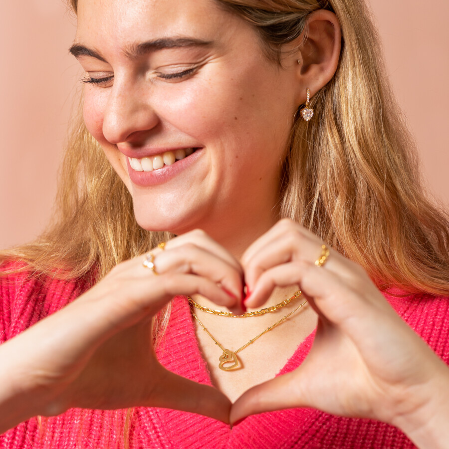 Shop Valentine's Gifts for Her