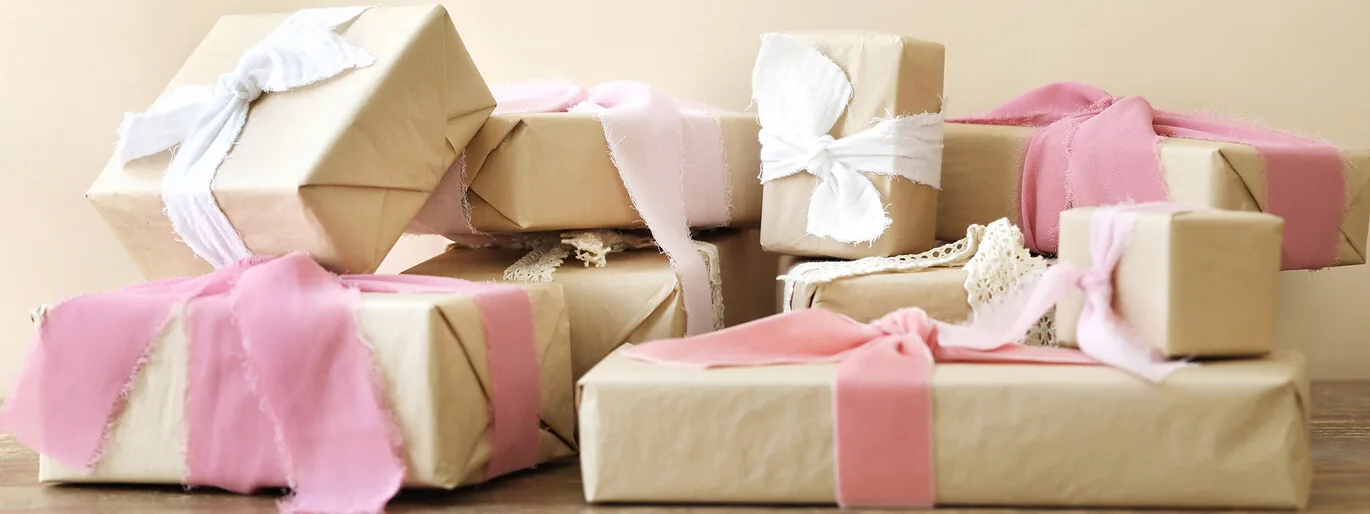 'The Couple' Gifts
