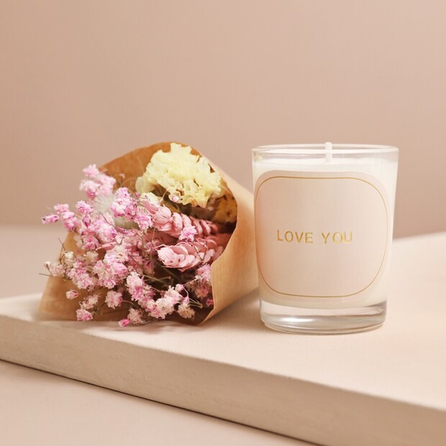 Love You Candle and Mini Dried Flower Posy Gift