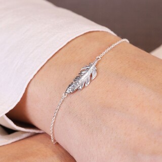 Feather Charm Bracelet in Silver