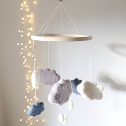 Felt Cloud Pom Pom Cot Mobile