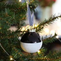 Metallic Dipped Ceramic Bauble in Black