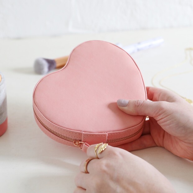 Heart Travel Jewellery Case in Pink Heart Travel Jewellery Case in Pink