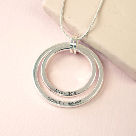 silver double circle necklace