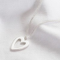 Heart Outline Pendant Necklace in Silver