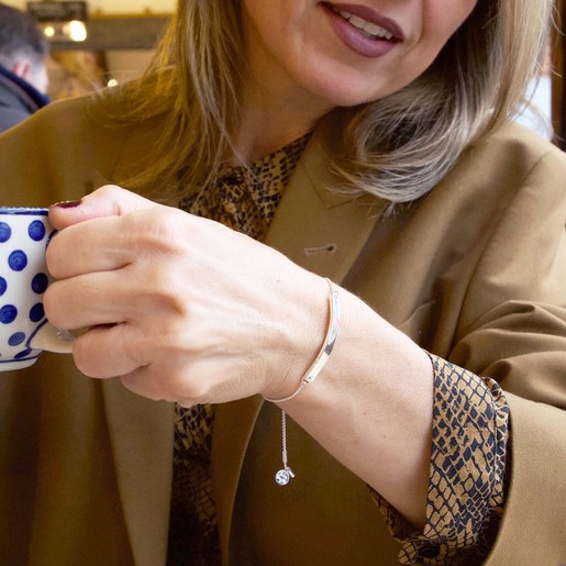 Silver Box Chain and Curved Bar Bracelet on Model
