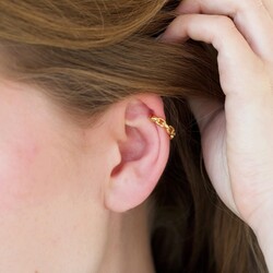 Chunky Chain Ear Cuff in Gold