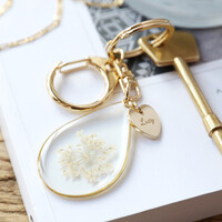 Personalised Pressed Real Flower Charm Keyring in Gold