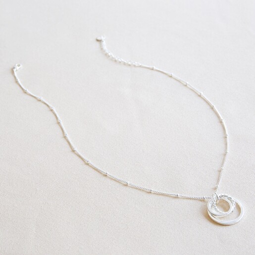 Mixed Interlocking Rings Necklace in Silver