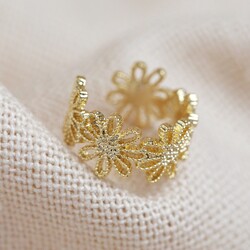 Daisy Ear Cuff in Gold