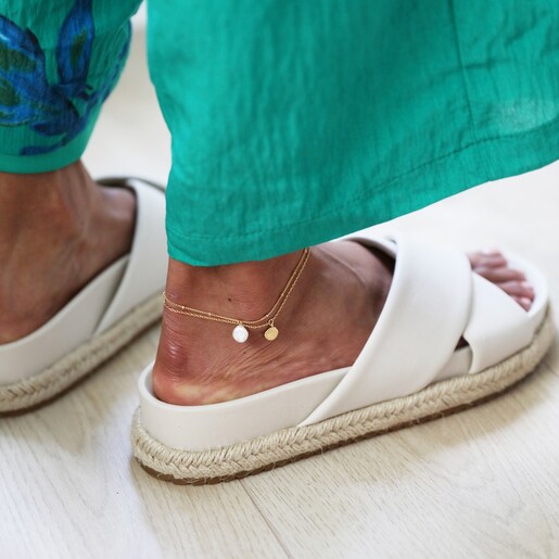 Model Wearing Lisa Angel Set of Two Freshwater Pearl and Disc Anklets in Gold