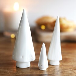 East of India Set of 3 Porcelain Christmas Trees