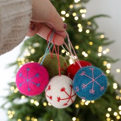 Set of 5 Felt Snowflake Hanging Christmas Decorations