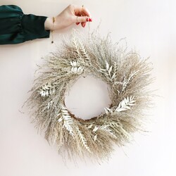 Dried Pampas Grass Wreath