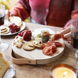 LSA Ash Cheeseboard with Leather Handle
