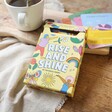Lisa Angel Rise and Shine: A Daily Ritual of Yoga, Meditation and Inspiration Cards