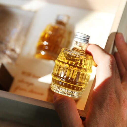 Lisa Angel 5cl Barrel Bottle of Whisky