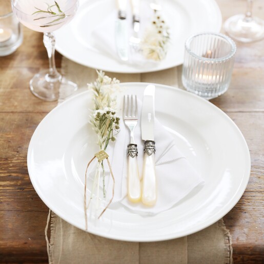 Wedding Table Lisa Angel Personalised Set of White and Natural Dried Flower Place Settings