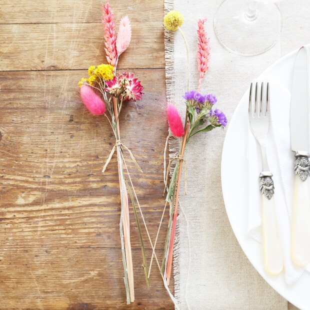 Set of Rainbow Brights Dried Flower Place Settings