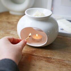 Grooved White Wax Melt Burner
