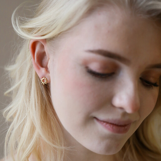 Model Wearing Sunbeam Stud Earrings in Gold