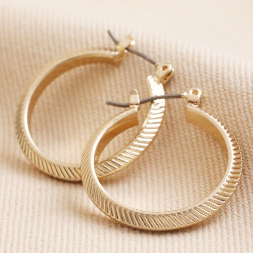 Small Gold Everyday Hoop Earrings - Elegant Jewelry / Classic hoops - Nadin  Art Design - Personalized Jewelry