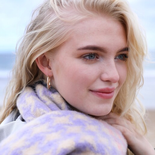 Herringbone Edge Hoop Earrings in Gold on Model on Beach