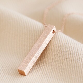 Bar Pendant Necklace in Rose Gold