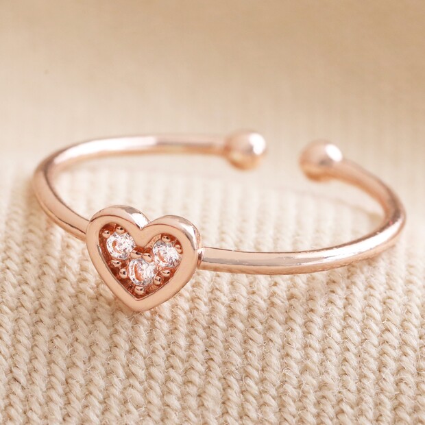 Ring with hot sale a heart