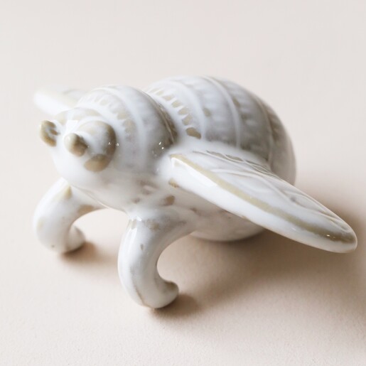 Ceramic Bee Planter Hanger From the Front