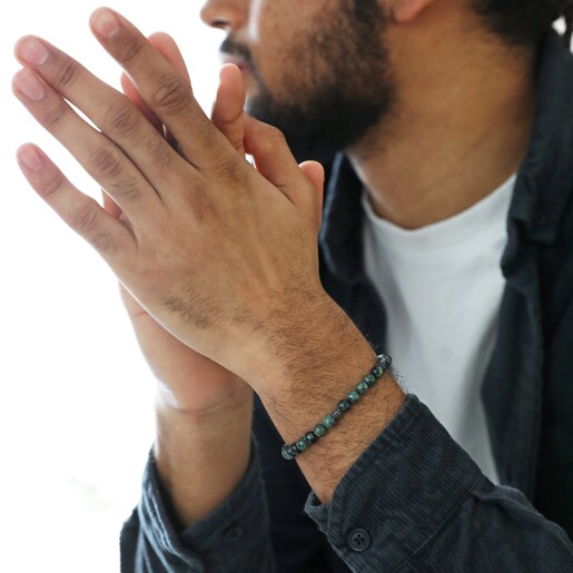 Men's Kambaba Jasper Beaded Bracelet on Model