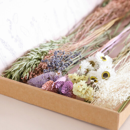 Pastel Dried Flower Bouquet | Lisa Angel