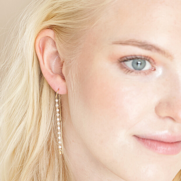 Thread Through Crystal and Pearl Chain Earrings Gold | Lisa Angel