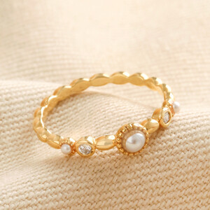 Dainty Pearl and Crystal Ring in Gold L/XL