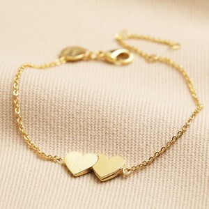 Linked Solid Hearts Bracelet in Gold