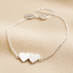 Linked Solid Hearts Charm Bracelet in Silver