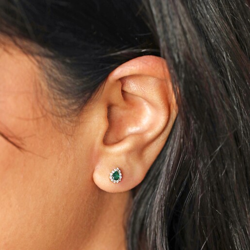 Model Wearing Earrings Close Up of Gold Sterling Silver Green Teardrop Crystal Stud Earrings on Model