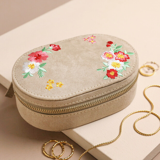Embroidered Flowers Oval Travel Jewellery Case Embroidered Flowers Oval Travel Jewellery Case