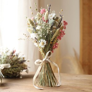 Elsie Dried Flower Bridesmaid Wedding Posy