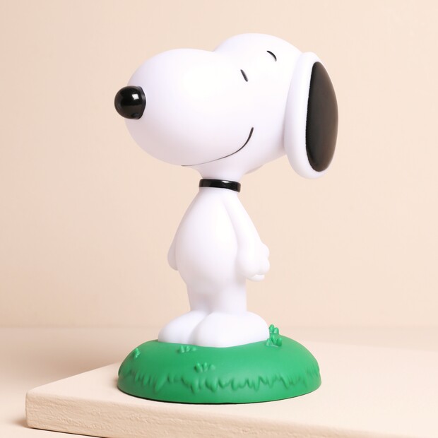 House of Disaster Peanuts Mini Standing Snoopy LED Light