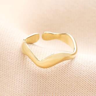 Adjustable Stainless Steel Wave Ring in Gold