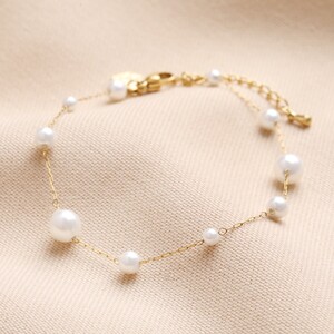 Gold Stainless Steel Mixed Sized Pearl Chain Bracelet